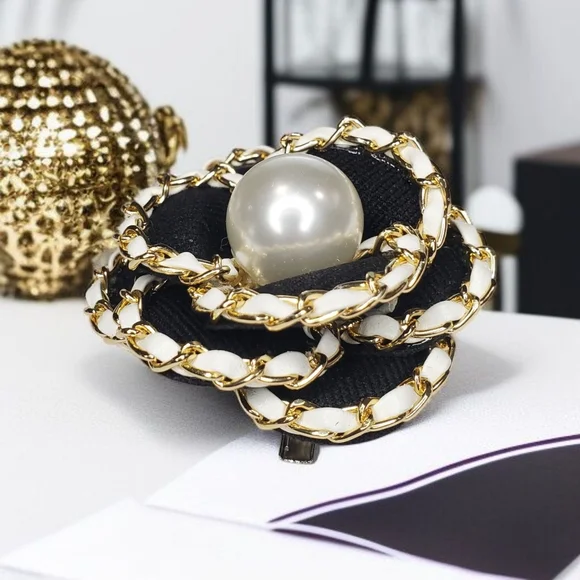 Luxury Camellia Gold Chain Black White Brooch Or Hair Pin Barette Clip